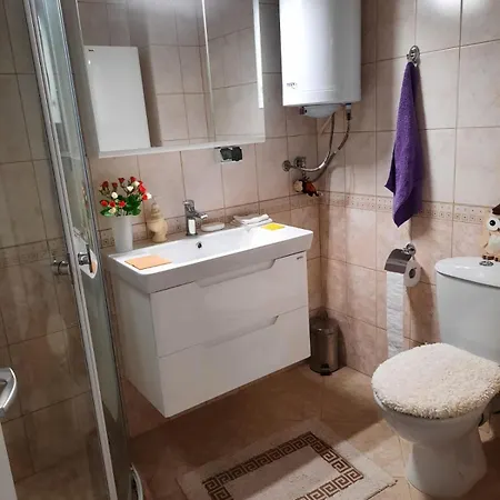 Beautiful Studio At Silver Springs Sunnybeach Apartment